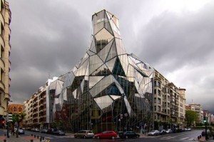 10 lenyűgöző üvegből készült épület a világból